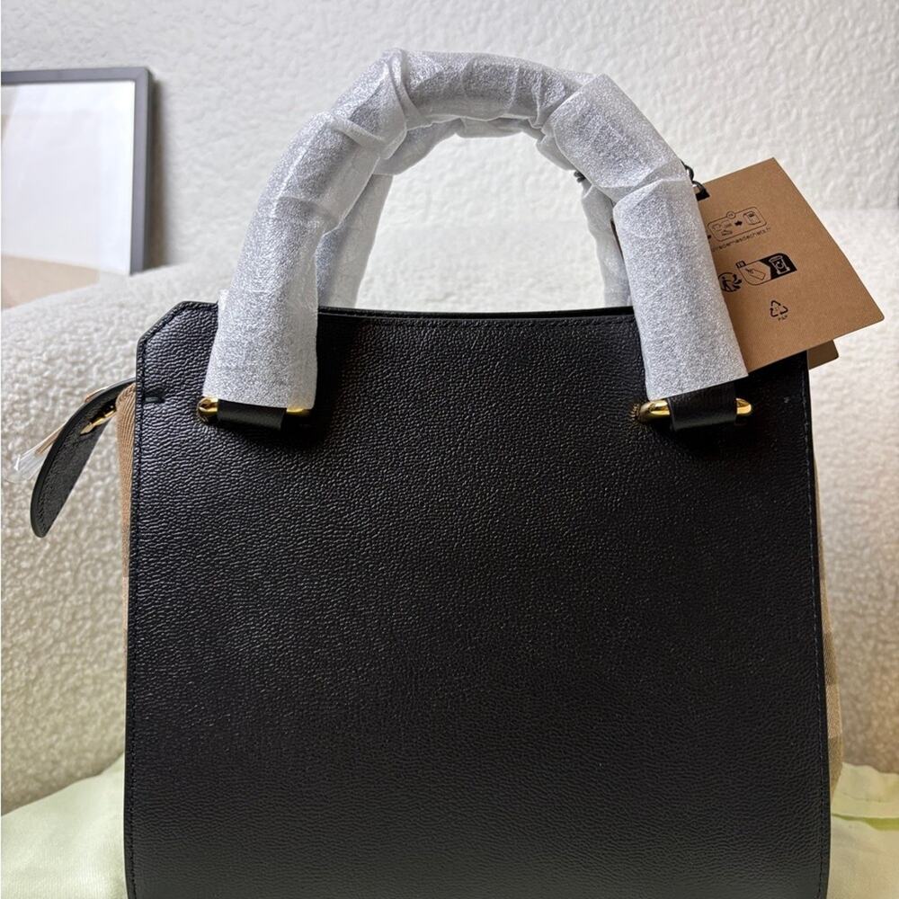 SALE ENDS 10/1 Burberry Black and Tan banwell small top handle Bag NW - Picture 6 of 11